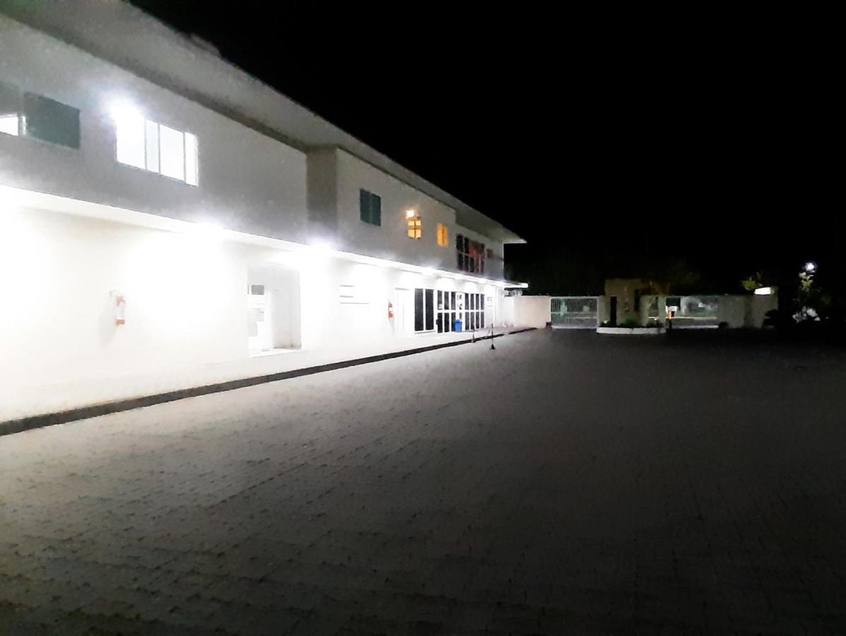 Golden Lake Resort - Apart Hotel - อาร์ไฮยัล โด กาโบ ภายนอก รูปภาพ